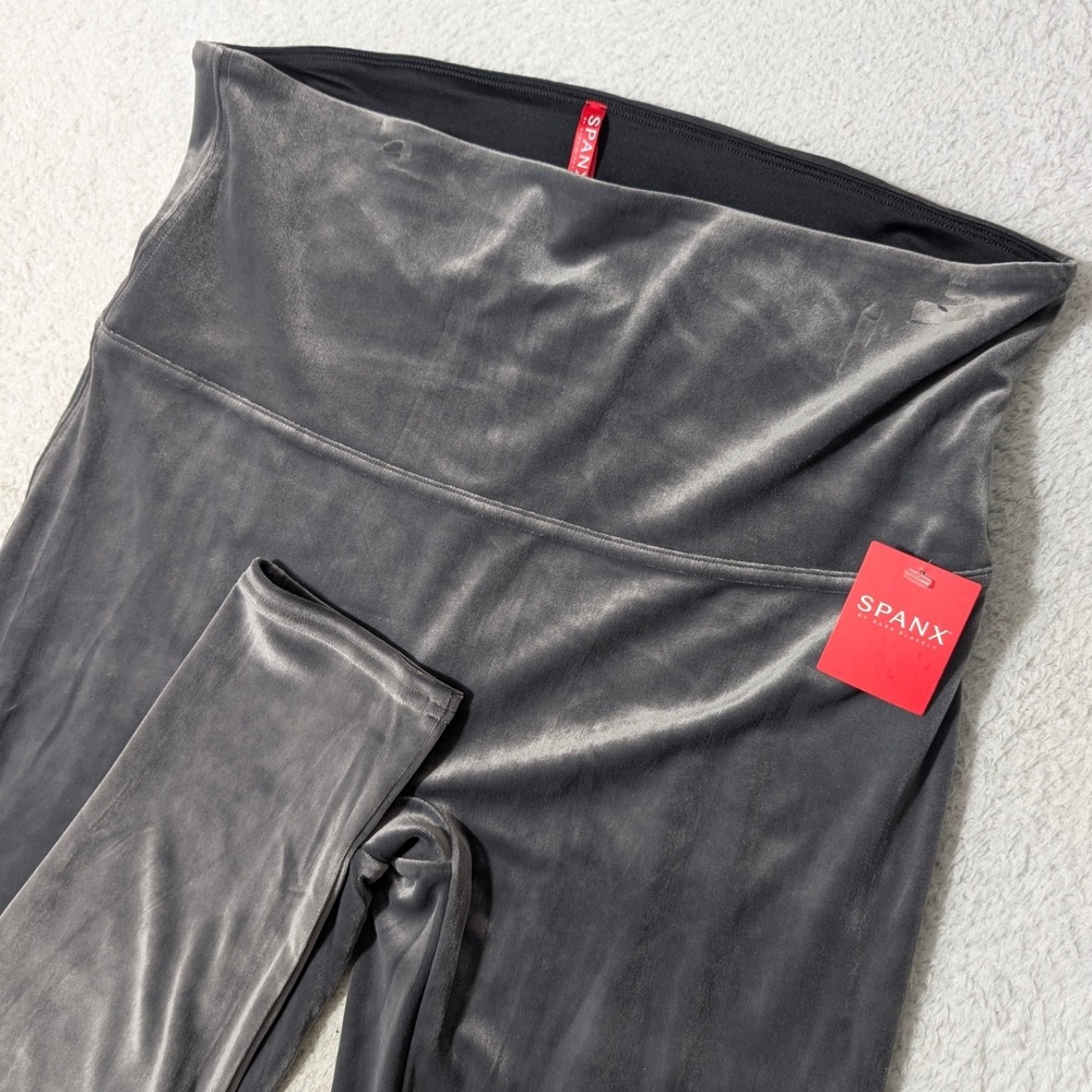 NEW! Spanx Velvet Leggings Women 2X Silver Chrome Stretch 2070P $102 32x29